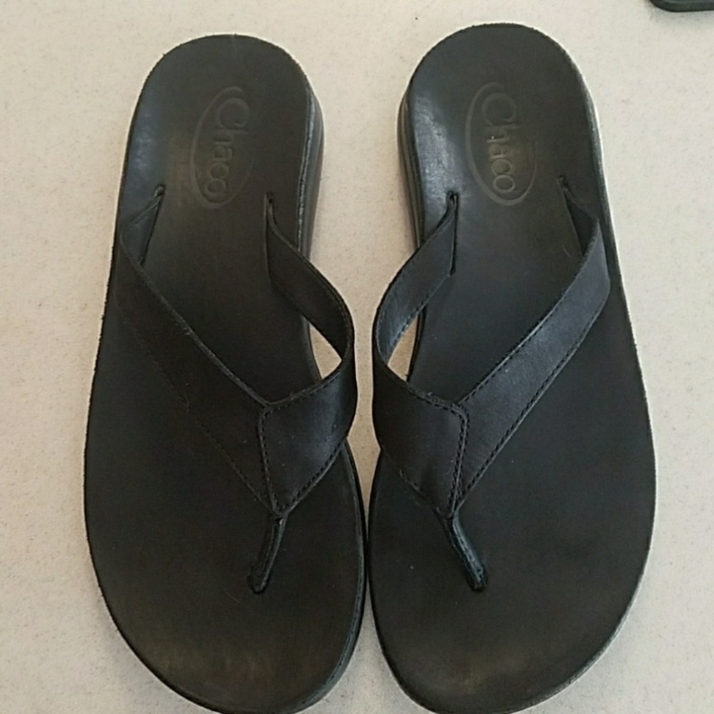 Chaco Black Leather Flip Flops